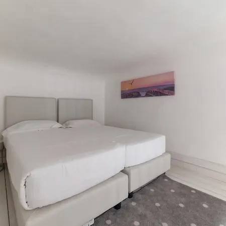 Hotiday Collection - Ghibellina 4*